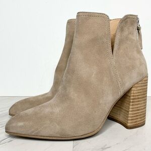 Steve Madden Thrived Tan Suede Bootie 10M